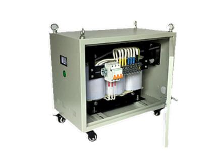 三相變壓器中有哪些保護(hù)裝置？